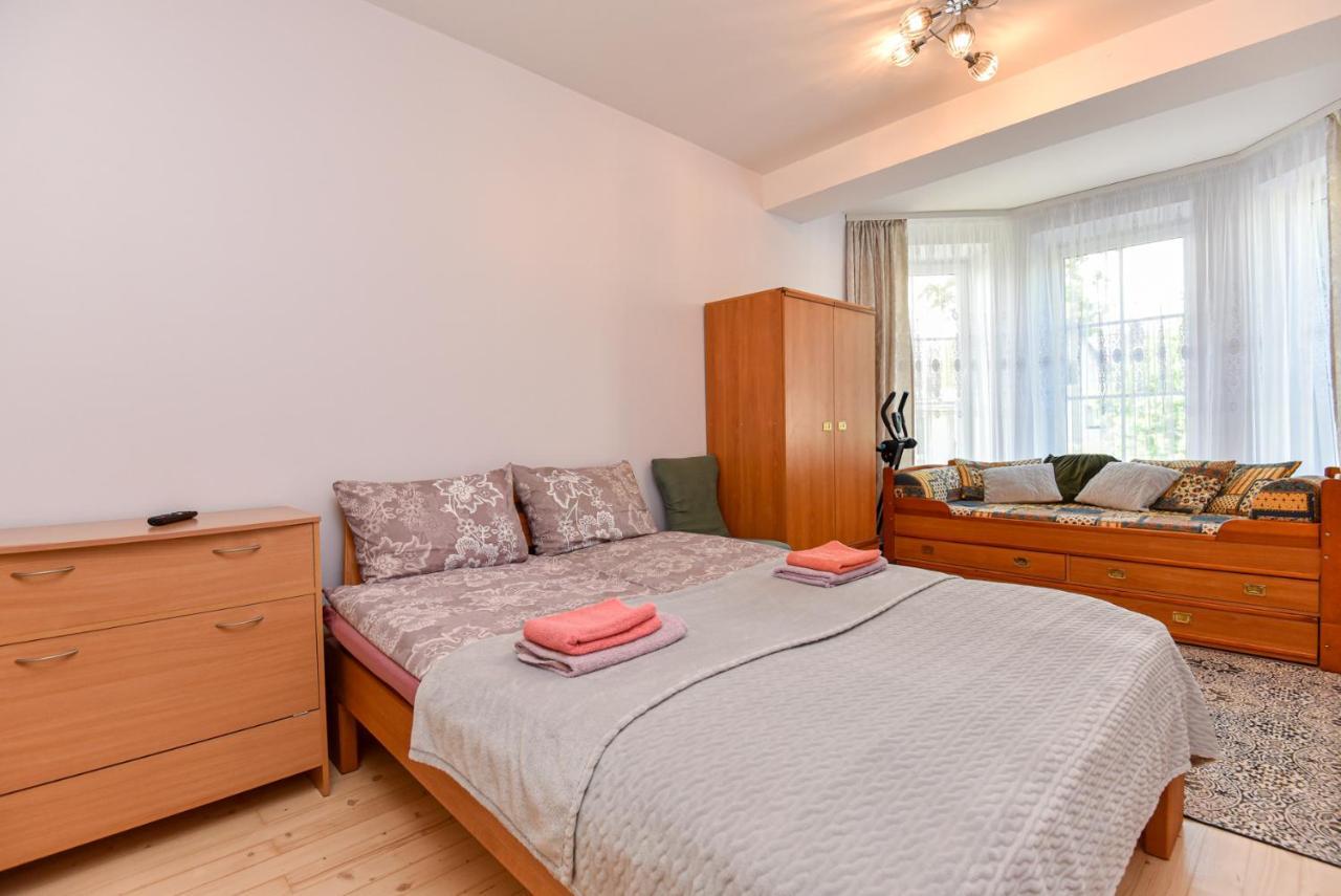 Medziotoju Apartment In Old City Palanga Ngoại thất bức ảnh