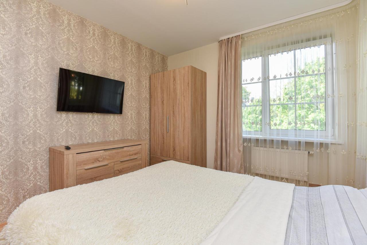 Medziotoju Apartment In Old City Palanga Ngoại thất bức ảnh