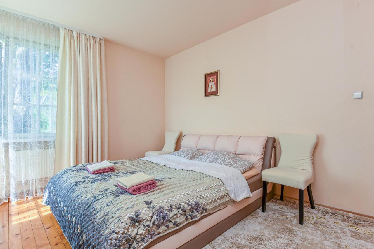 Medziotoju Apartment In Old City Palanga Ngoại thất bức ảnh