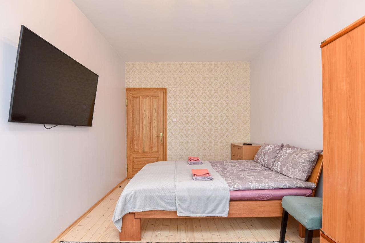 Medziotoju Apartment In Old City Palanga Ngoại thất bức ảnh