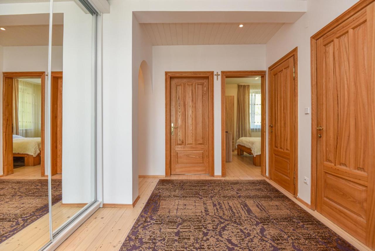 Medziotoju Apartment In Old City Palanga Ngoại thất bức ảnh