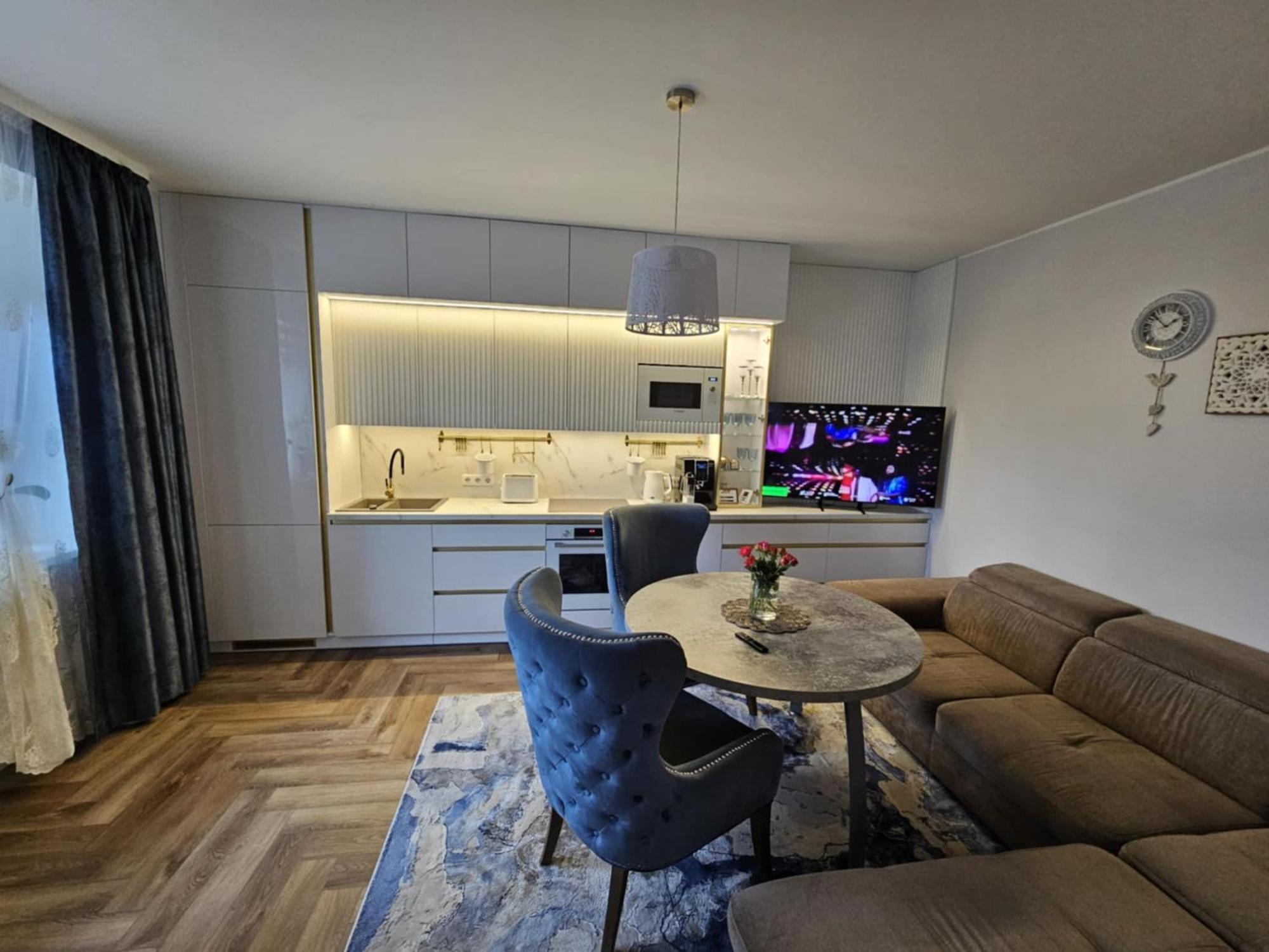 Medziotoju Apartment In Old City Palanga Ngoại thất bức ảnh