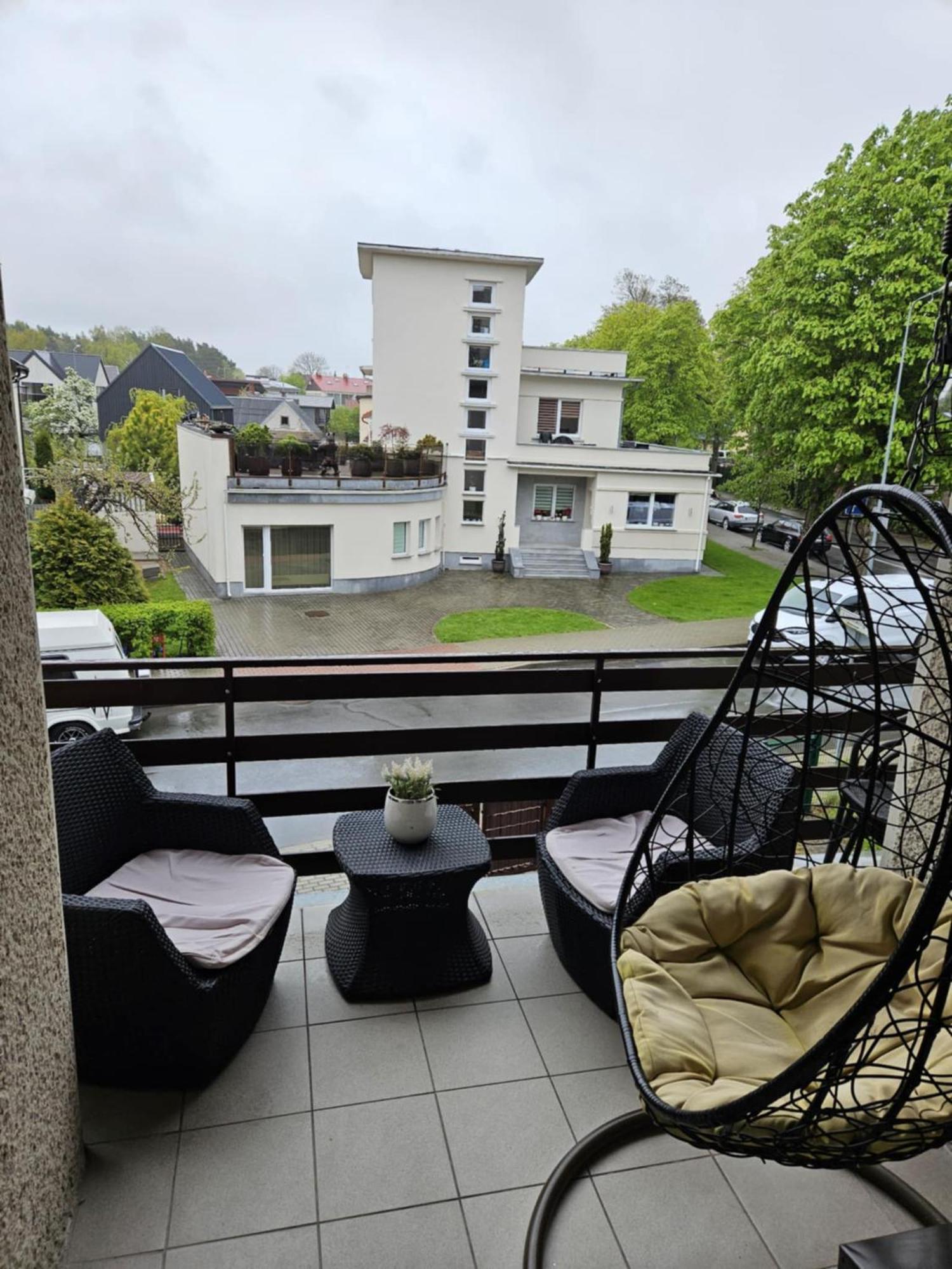 Medziotoju Apartment In Old City Palanga Ngoại thất bức ảnh